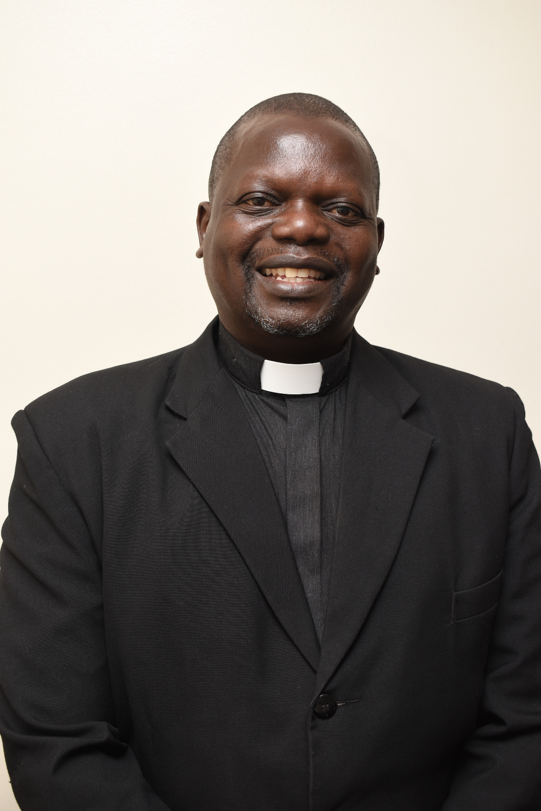 St Peter's, Dombotombo